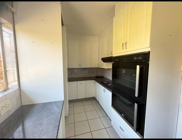 4 BEDROOM FREESTANDING FOR SALE IN THE REEDS
